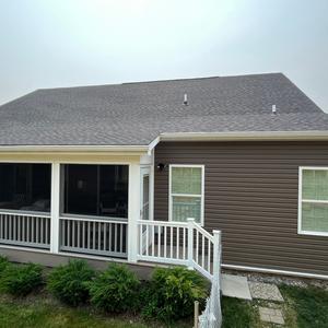 Seamless Aluminum Gutter Installation